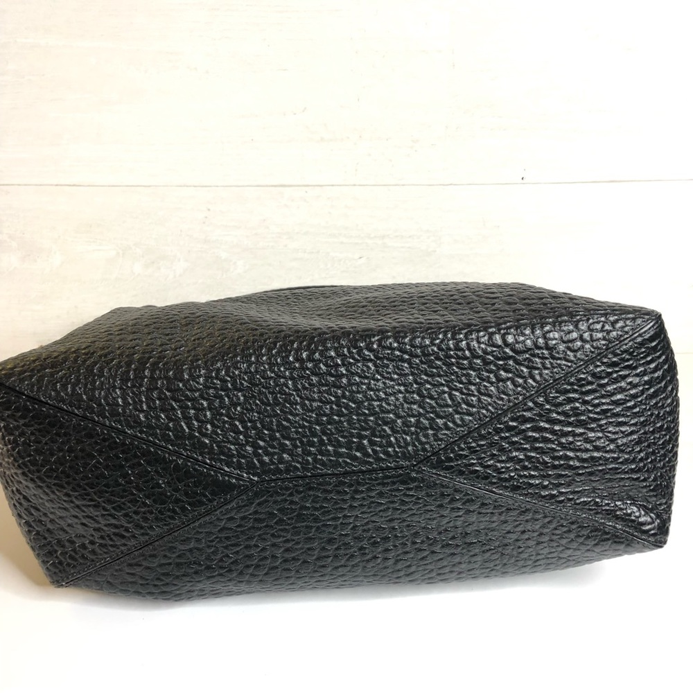 Burberry Lindburn Hobo - Picture 6 of 15